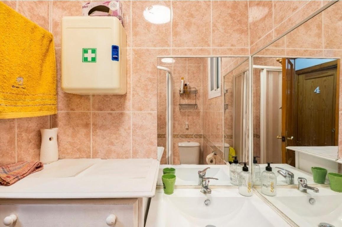 Habitaciones Privadas Con Cama Doble En Sevilla Sevilha Exterior foto